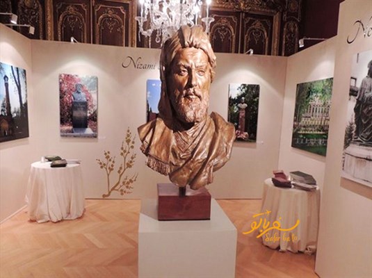 فضای داخلی موزه نظامی باکو